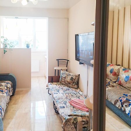 Akvareli Appartment 3 Persons 0178 Kharkov Ngoại thất bức ảnh