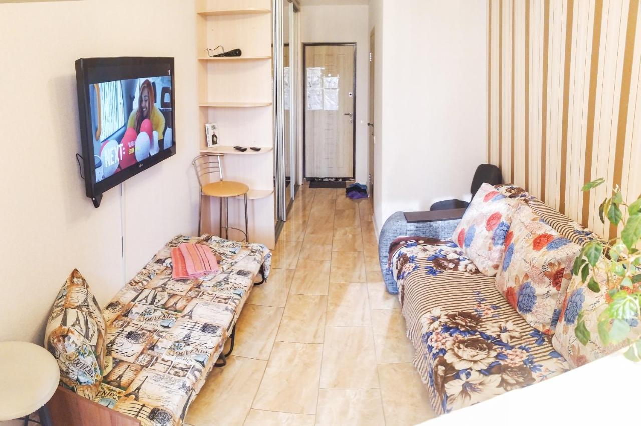 Akvareli Appartment 3 Persons 0178 Kharkov Ngoại thất bức ảnh